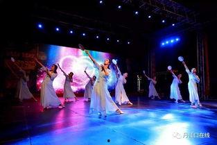 成人单人狮子舞视频,单人舞技惊艳呈现