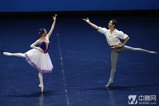 业余成人组舞蹈比赛视频,业余成人组舞蹈比赛精彩瞬间回顾